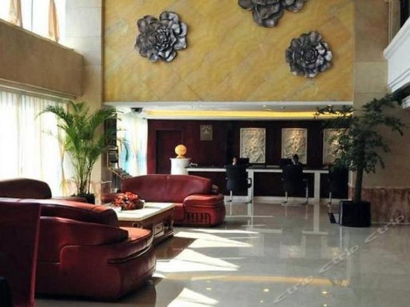 Jin Jiang Flower Hotel Guiyang  Exteriör bild